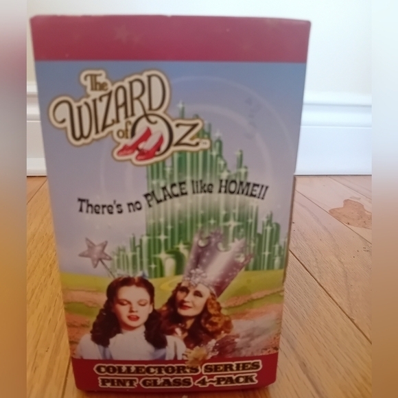 Vintage BNIB Wizard Of Oz Collector's Pint Glass 4 Pack - Picture 11 of 13